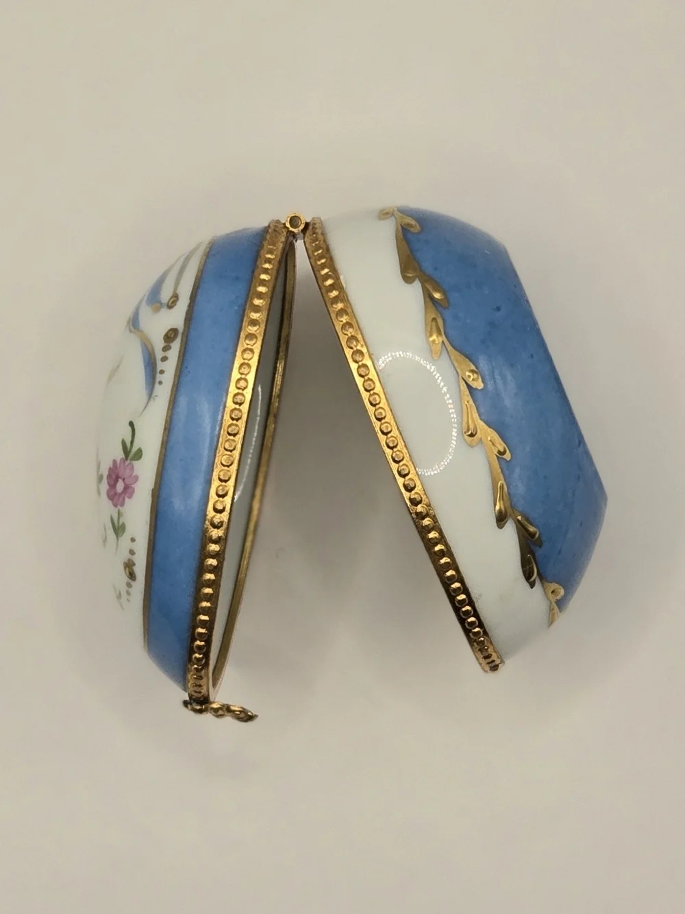Limoges France Paris Style Porcelain Trinket Box Hand Decorated Floral Blue Gold